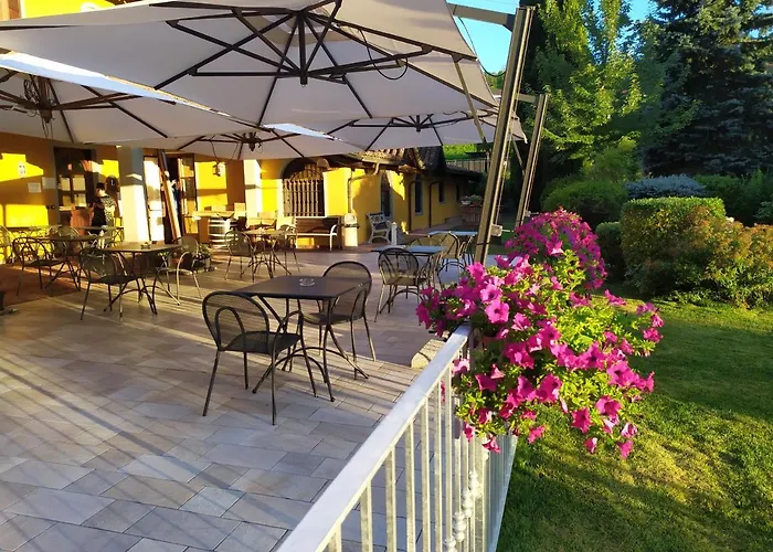 La Bossolasca Ristorante 酒店 圣斯泰法诺贝尔博